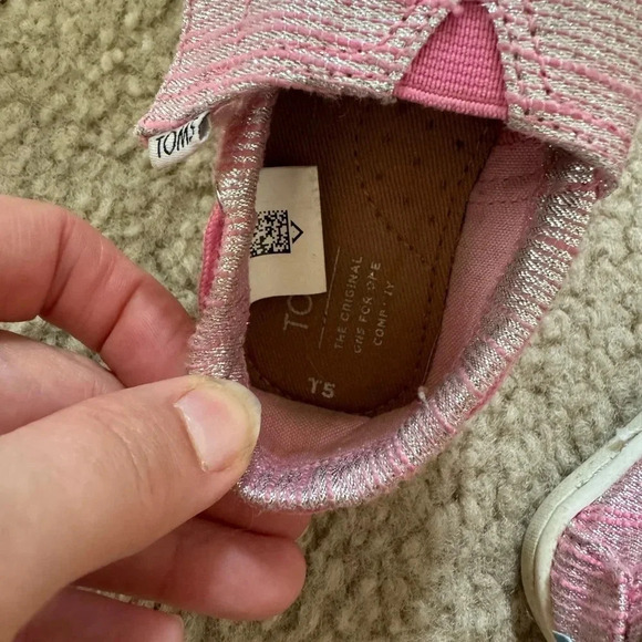 Tom's toddler girl pink sparkly boot shoes sneakers size 5 - Picture 7 of 7